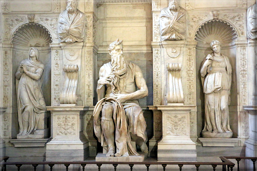 foto Basilica di San Pietro in Vincoli